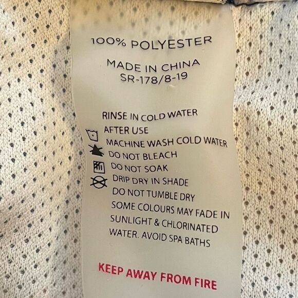 Snapper Rock Koi Goldfish Swim Trunks in Size XL - Picture 3 of 7